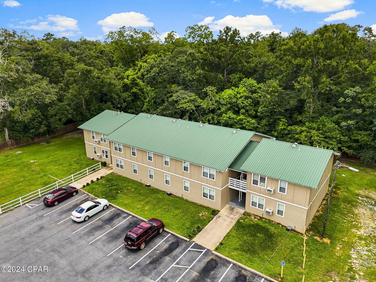 872 Deer Wood Lane - Photo 1