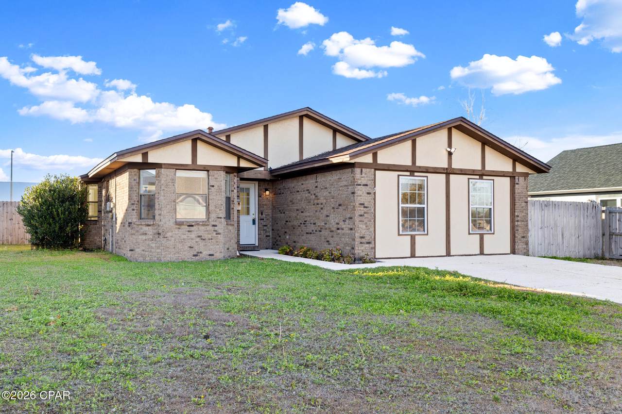 721 J J Drive - Photo 1