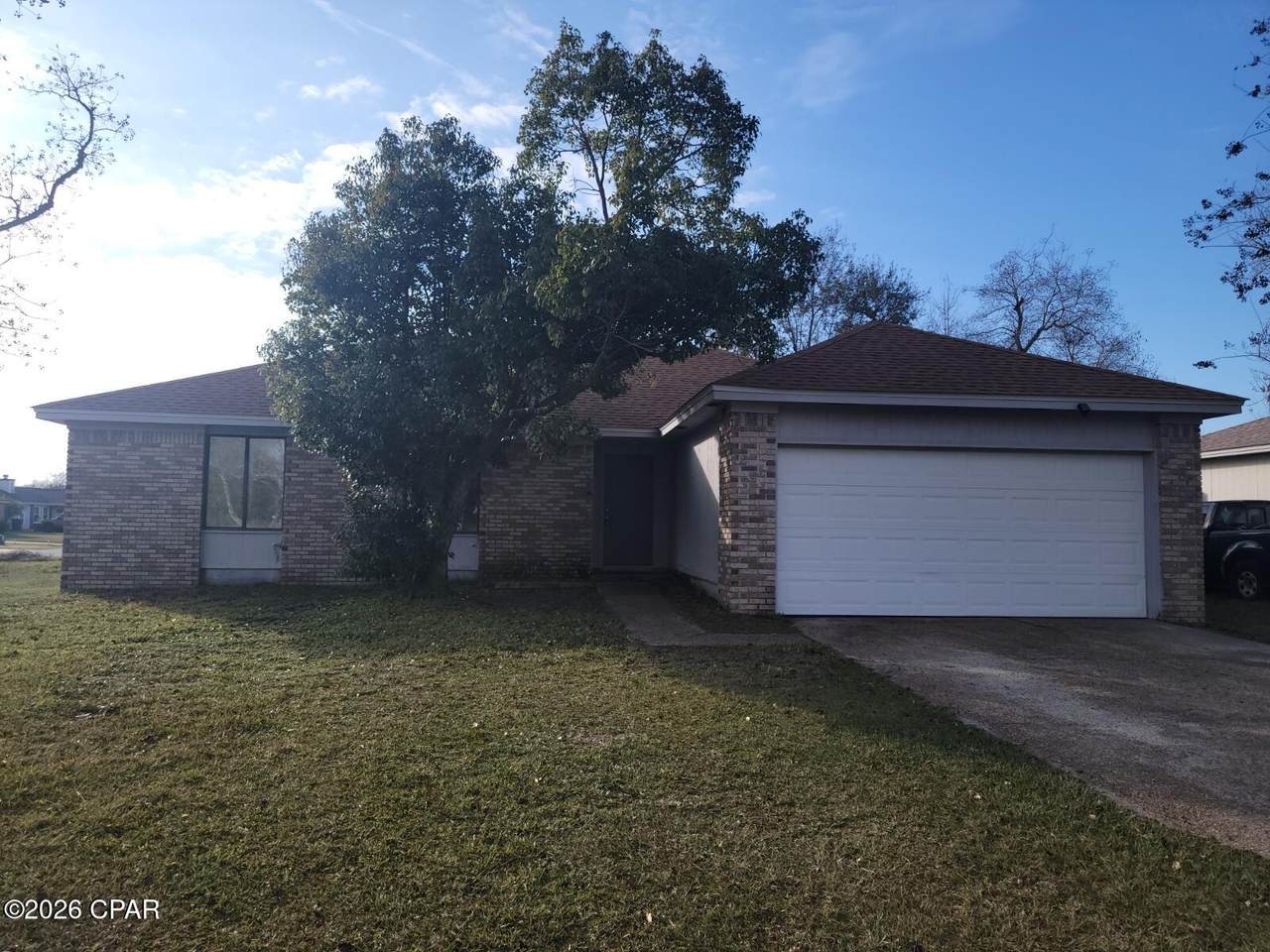 3727 Greentree Place - Photo 1