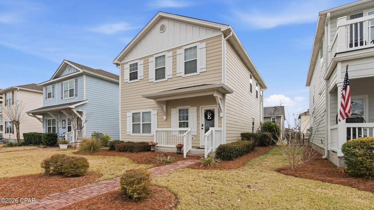 2407 Grandiflora Boulevard - Photo 1