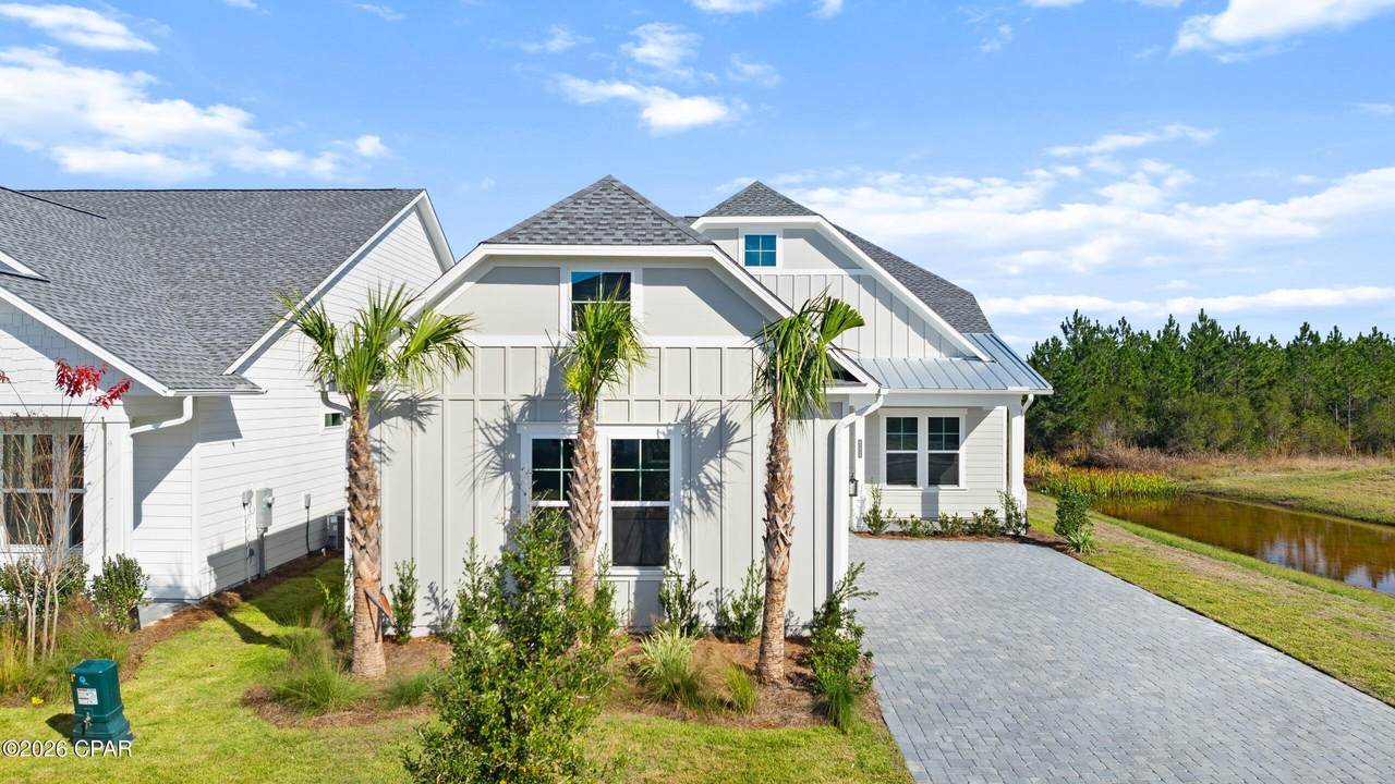 222 Palatka Street - Photo 1
