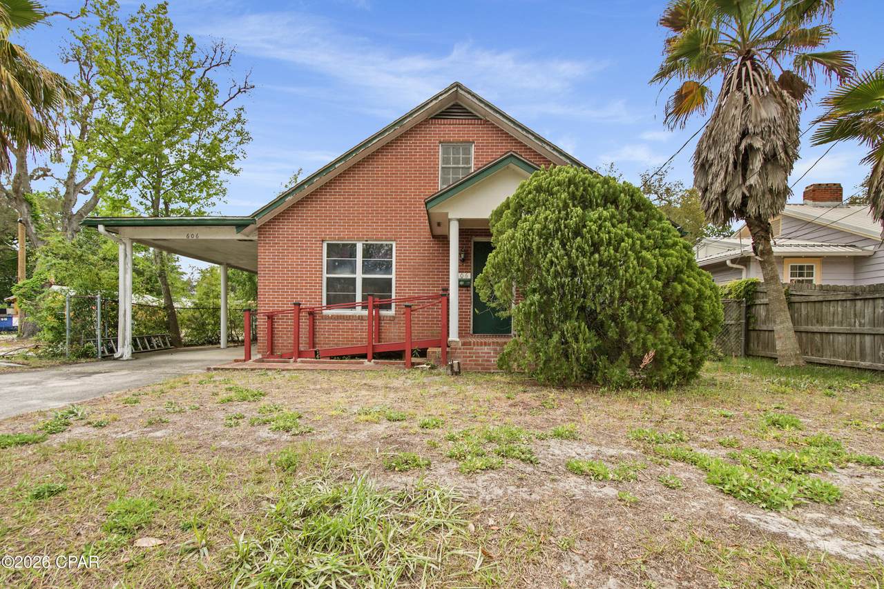 606 4th Court - Photo 1