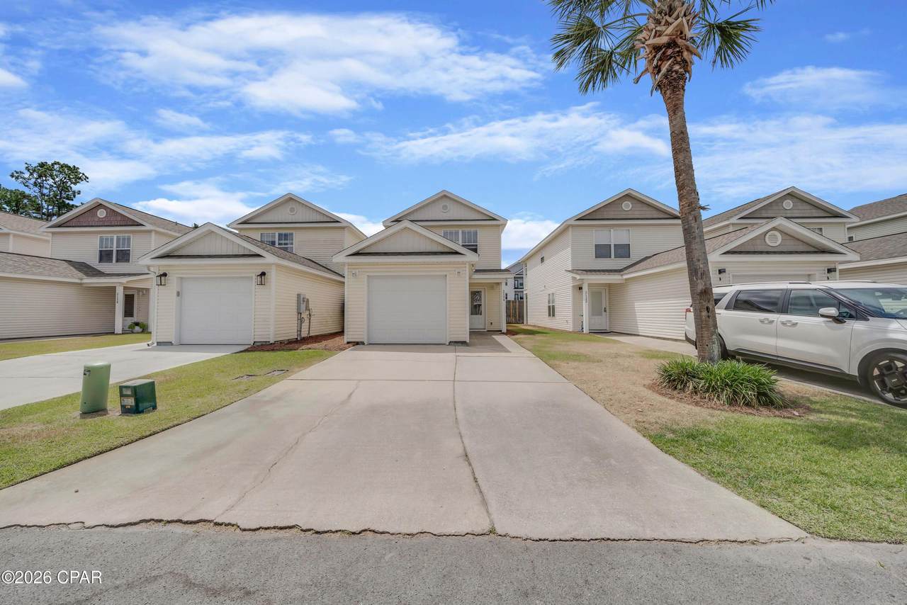 2124 Sterling Cove Boulevard - Photo 1