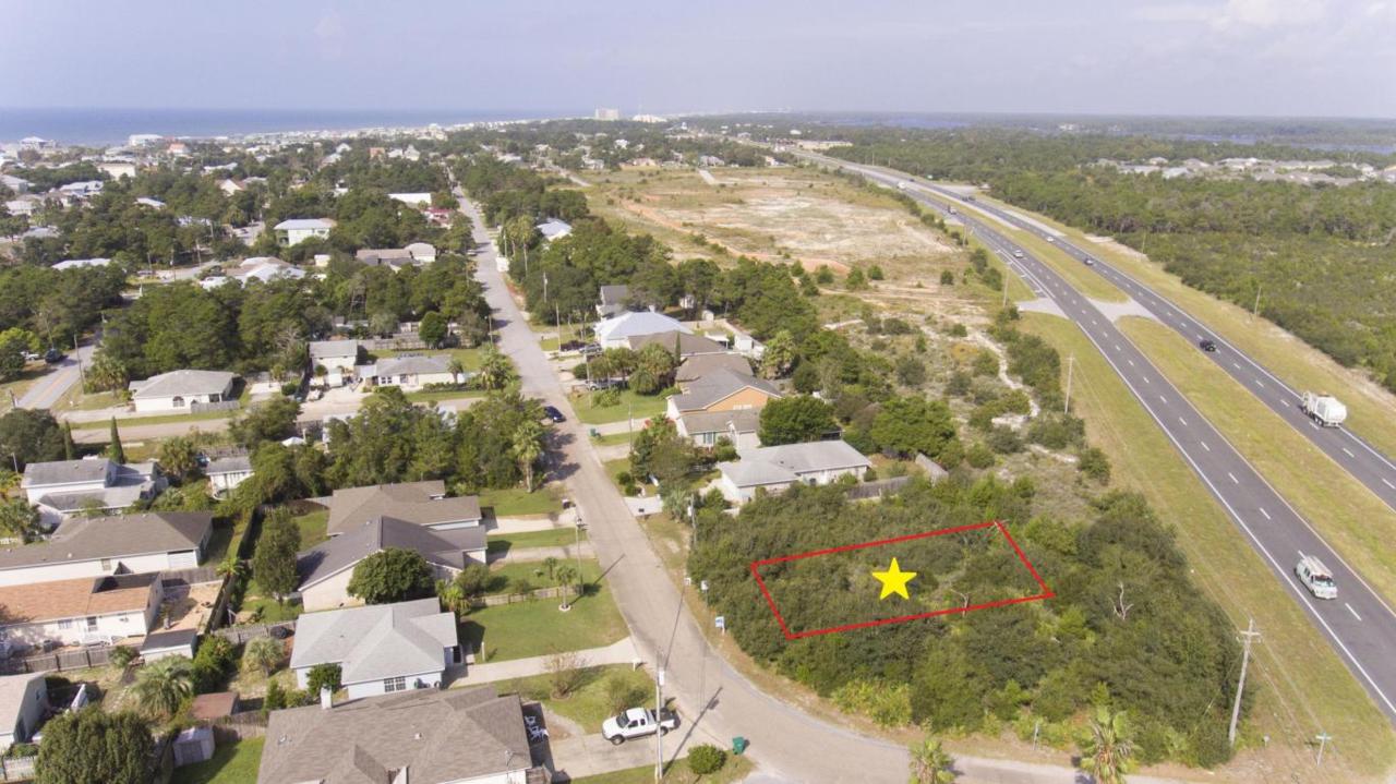 000 Marlin Avenue - Photo 1