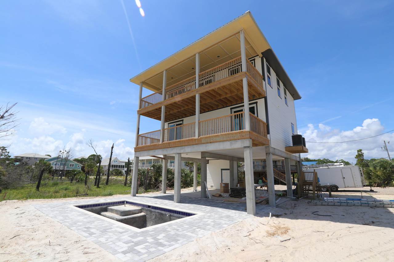 295 Seminole Street - Photo 1