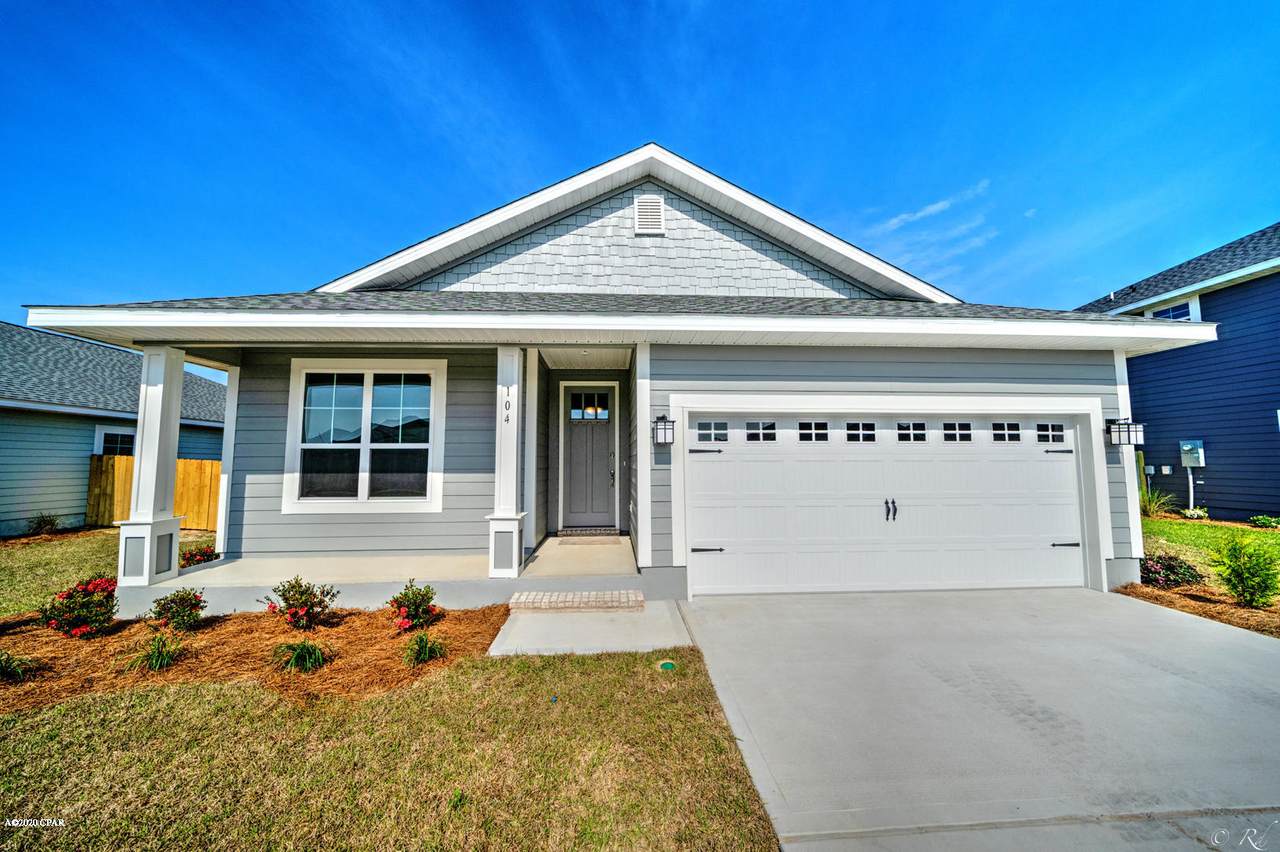 104 Saw Grass Way - Photo 1