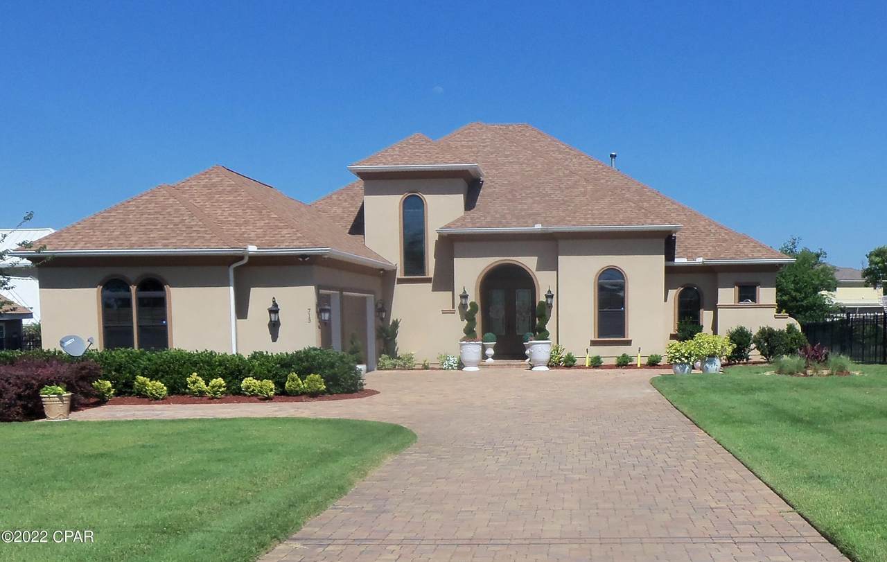 713 Pierson Drive - Photo 1