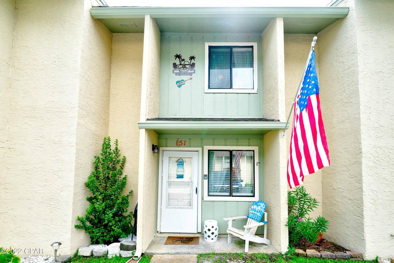 151 Robin Lane - Photo 1