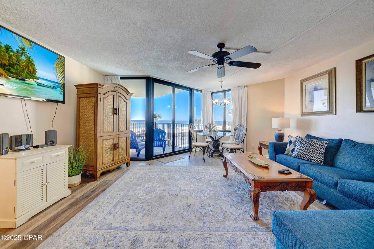 9850 Thomas Drive - Photo 1