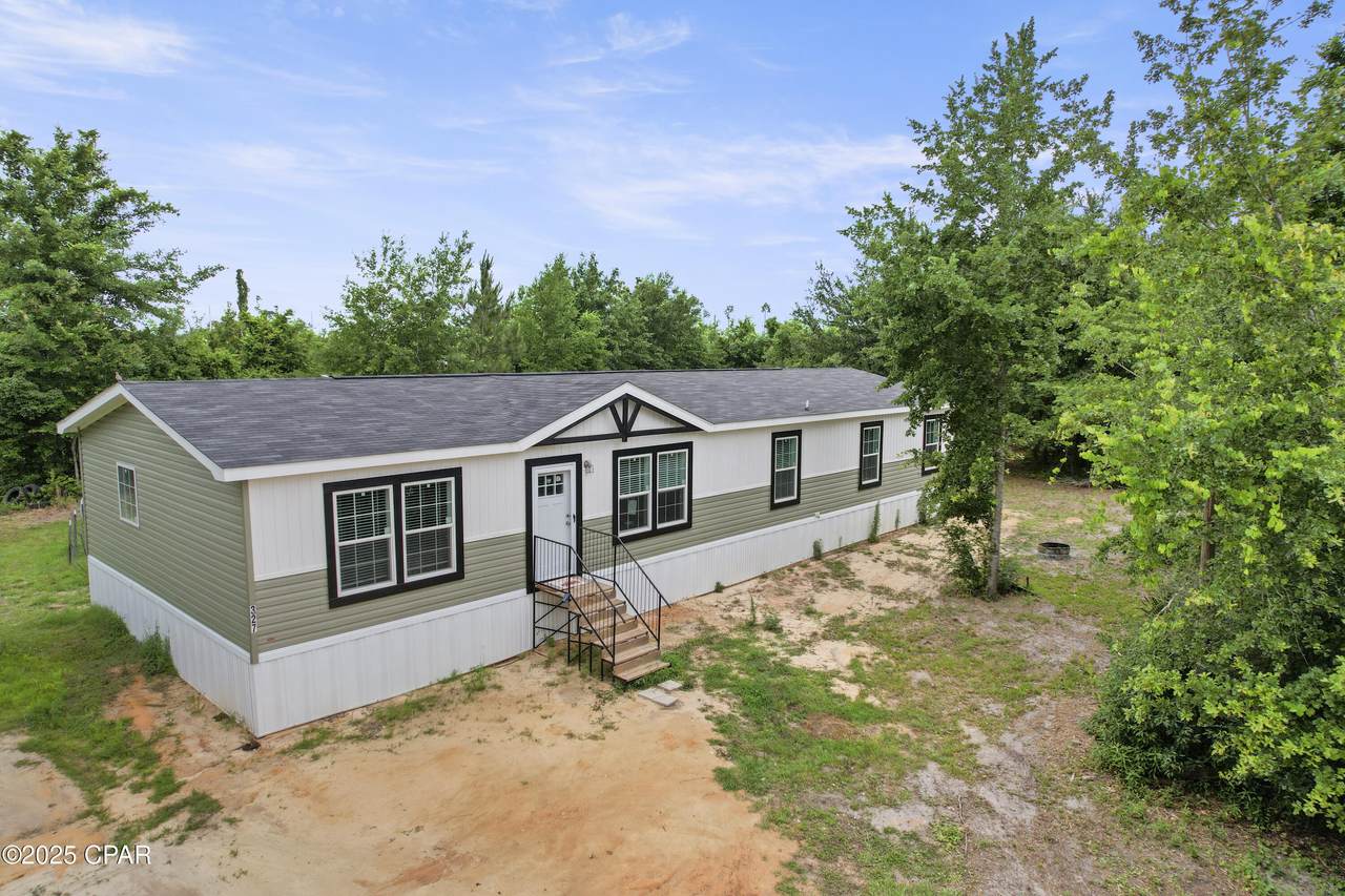 327 Berthe Avenue - Photo 1