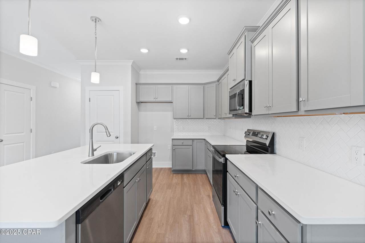 305 Lapis Lane - Photo 1