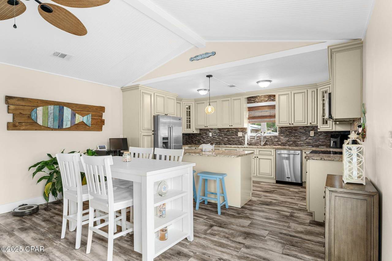 https://bt-photos.global.ssl.fastly.net/panamacity/1280_boomver_3_778982-2.jpg