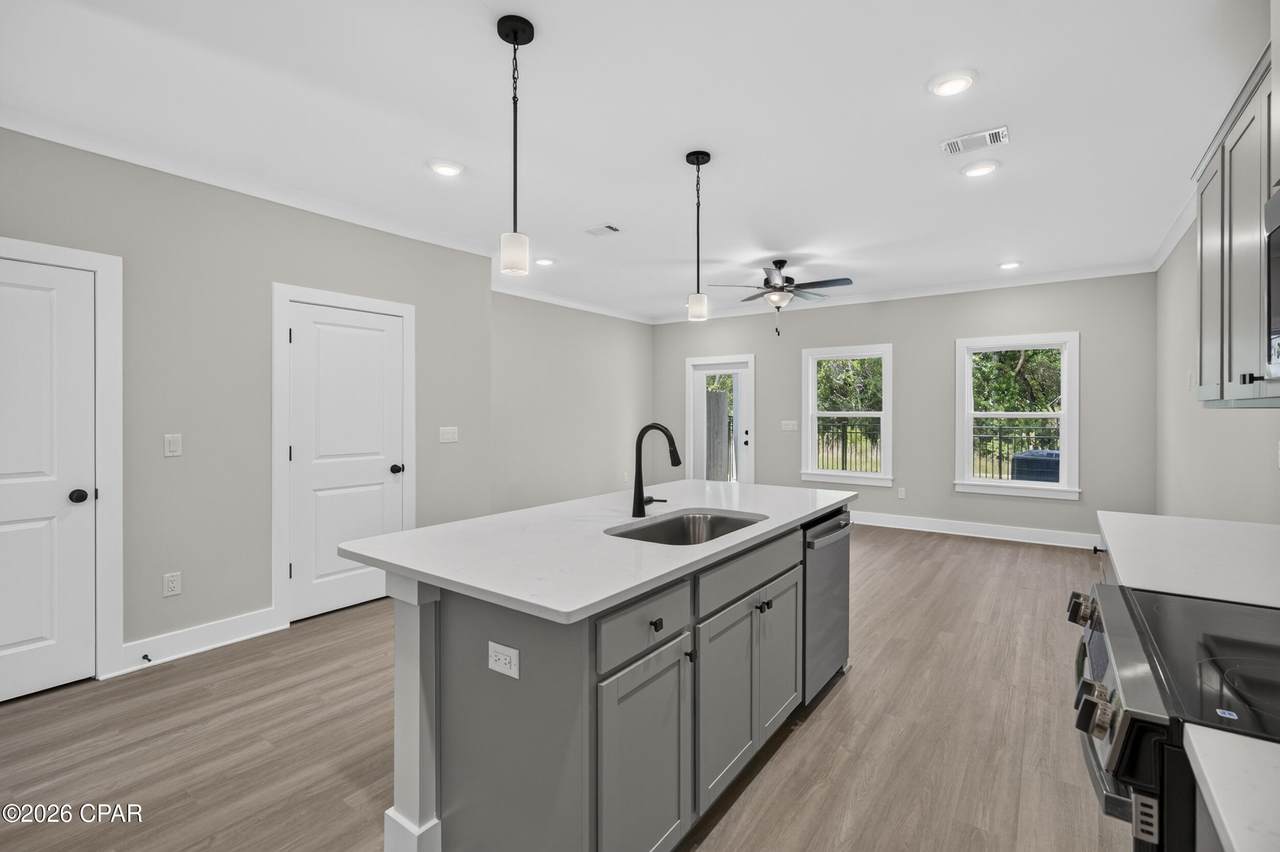 327 Cyan Lane - Photo 1