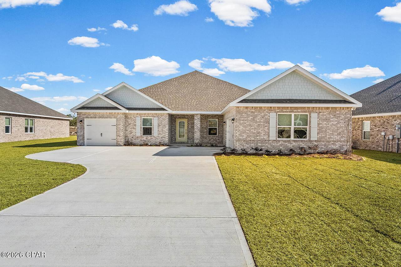 206 Lake Merial Blvd - Photo 1