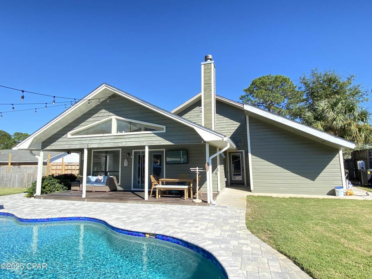 215 Moonlight Bay Drive - Photo 1