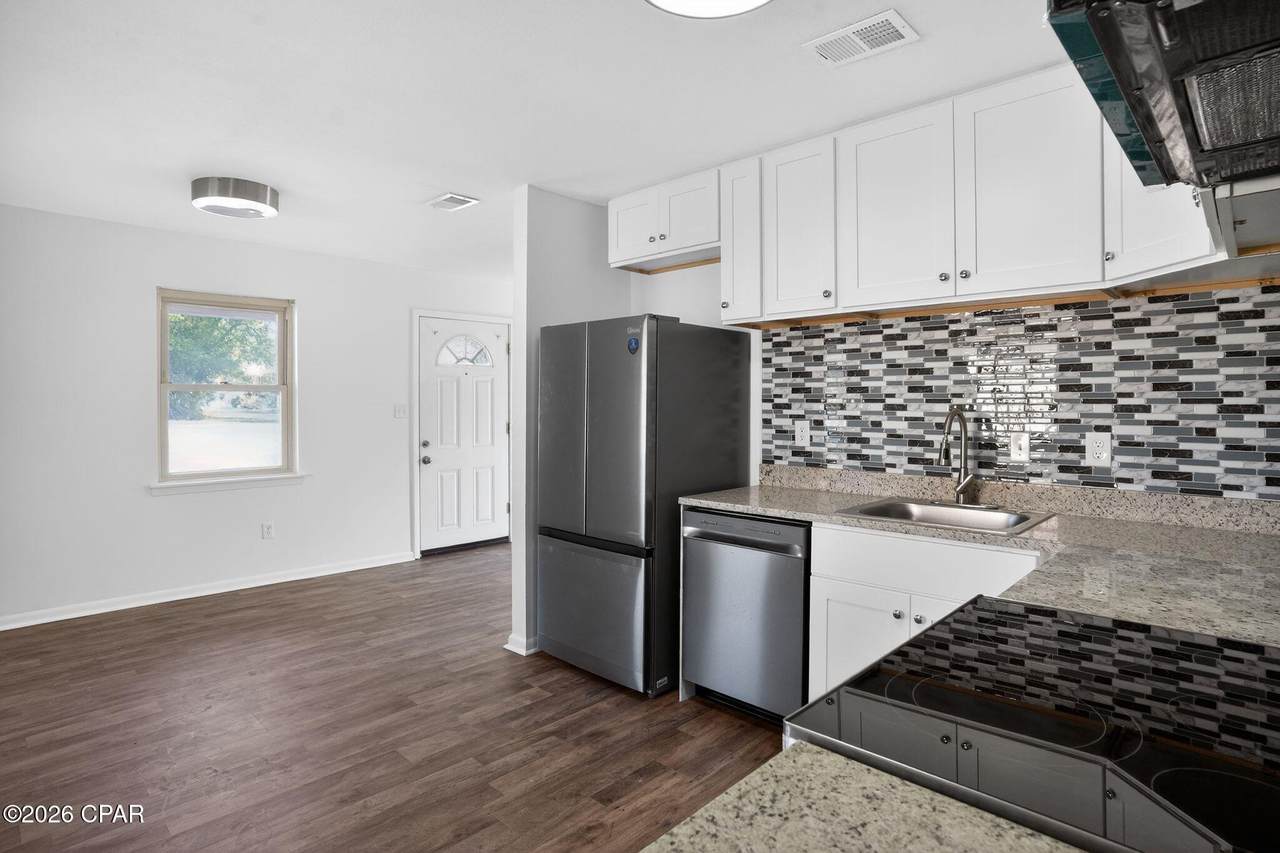 1101 Jordan Street - Photo 1