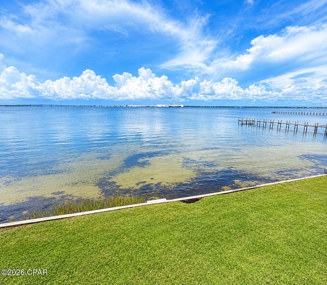 2340 Pelican Bay Court - Photo 1