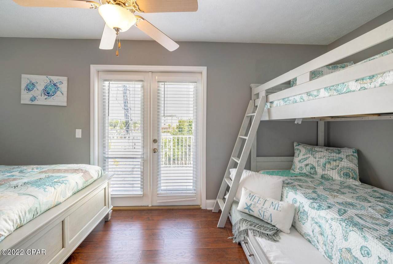 16912 Castile Avenue - Photo 1