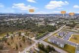 00 Mercedes Avenue - Photo 13