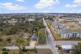 00 Mercedes Avenue - Photo 14
