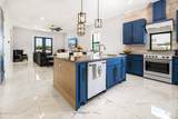 615 Wisteria Street - Photo 8