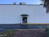 742 W 23rd St - Photo 7