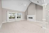 2511 Parkwood Drive - Photo 7