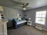 203 Brunswick Boulevard - Photo 19