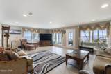 1039 Bay Circle - Photo 6