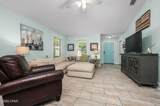 22520 Hilltop Avenue - Photo 11