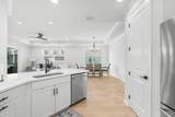 8526 Island Breeze Avenue - Photo 16
