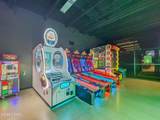 9860 Thomas Drive - Photo 74