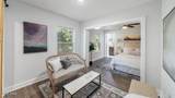300 Cove Boulevard - Photo 16