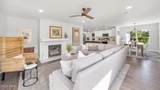 300 Cove Boulevard - Photo 4