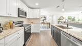 300 Cove Boulevard - Photo 7