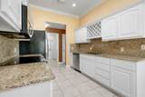 208 Palm Circle - Photo 18