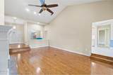 106 Queens Circle - Photo 10