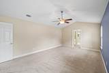 106 Queens Circle - Photo 32