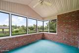 106 Queens Circle - Photo 38