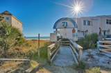 17620 Front Beach Road - Photo 16