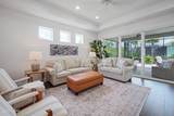 8521 Island Breeze Avenue - Photo 17