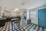 922 East Avenue - Photo 10