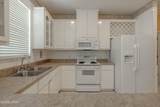 805 Lyndell Way - Photo 15
