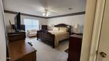 2513 Parkwood Drive - Photo 11