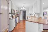 957 Haywood Drive - Photo 11