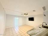 4113 Holiday Drive - Photo 4