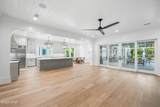 1610 Lost Cove Lane - Photo 35