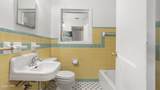 208 Macarthur Avenue - Photo 14