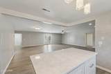 2672 Laurel Drive - Photo 33