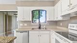 412 Venetian Way - Photo 8